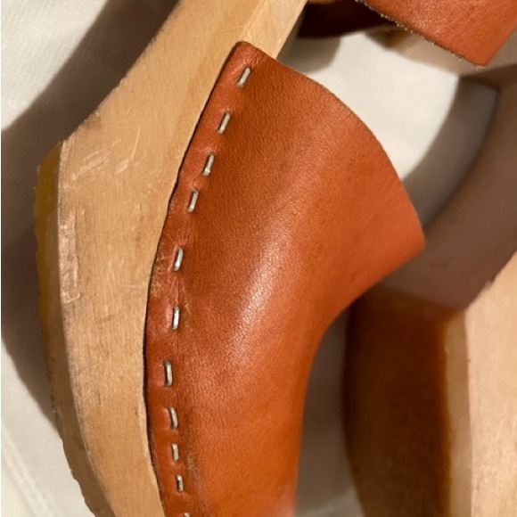 Women’s Bryr Clogs Emma Closed Toe High Heel - Picture 7 of 11